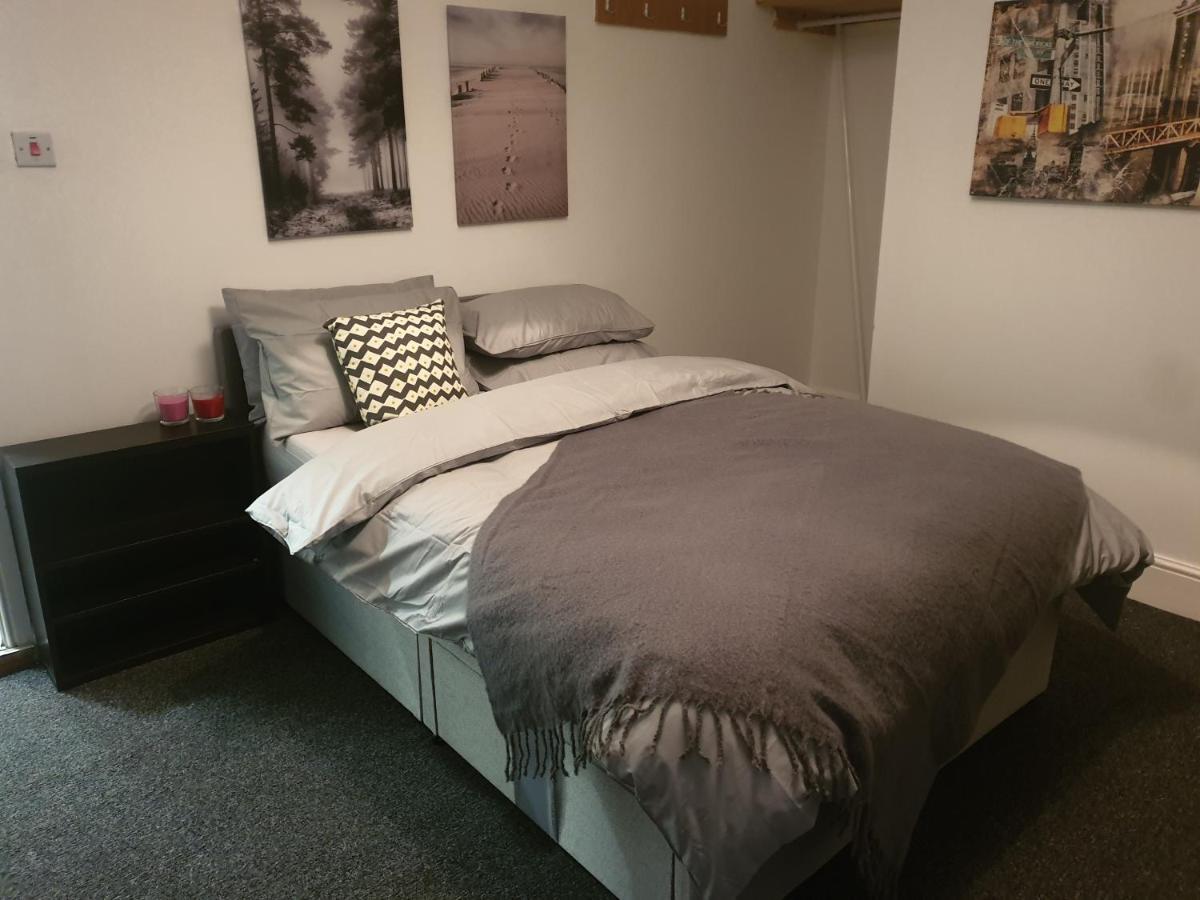 Coventry Studio Apartment Екстер'єр фото