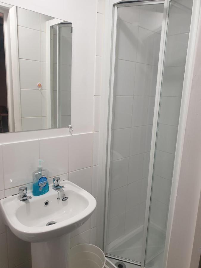 Coventry Studio Apartment Екстер'єр фото